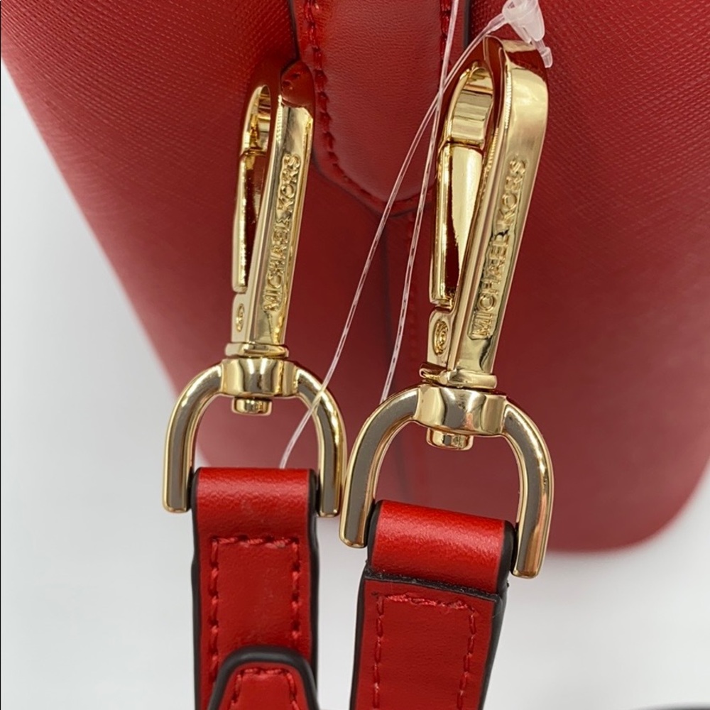 MICHAEL KORS SURI LARGE BUCKETS MESSENGER FLAME - Picture 8 of 15